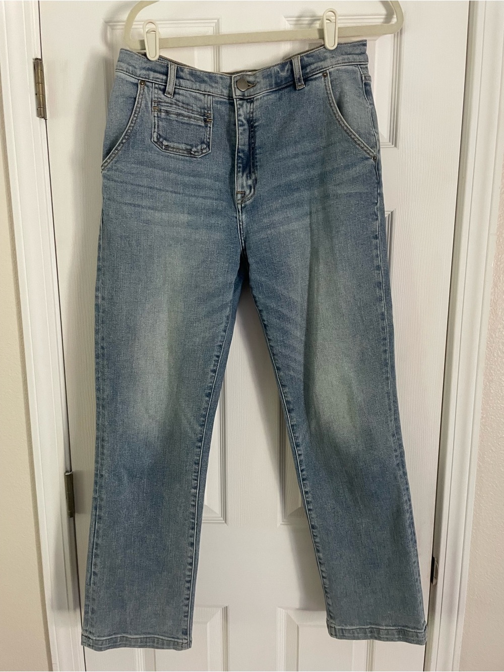 Joie Light Blue Relaxed Straight-Leg Jeans